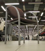 Alyvų spalvos lankytojų kėdė - Image 2