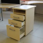 Aukštas beržo spalvos stalčių blokas - Image 2