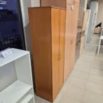 Vyšnios spalvos rūbų spinta - Image 2