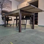 Naudotas wenge spalvos stalas su prailginimu - Image 3